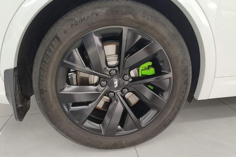 Used Li Auto L7 2023 Pro Model Right Rear Wheel Hub