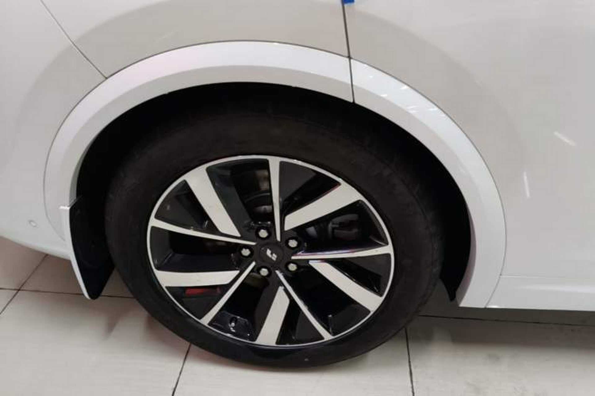 Used Li Auto L7 2023 Pro Model Right Rear Wheel Hub