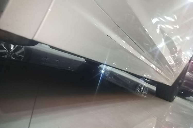 Used Li Auto L7 2023 Pro Model Right Side Sill