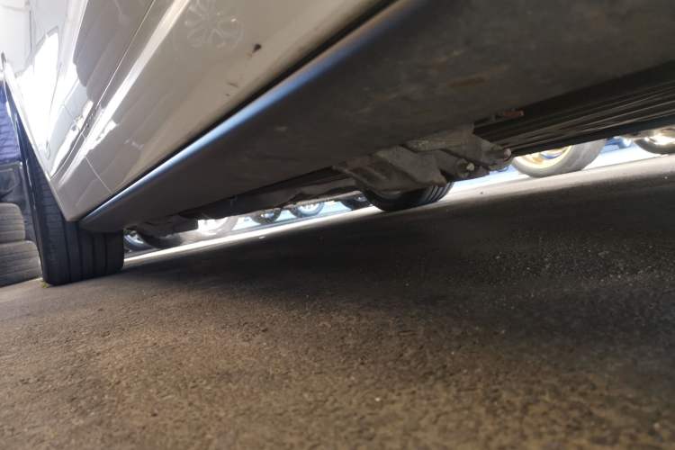 Used Li Auto L7 2023 Pro Model Right Side Sill