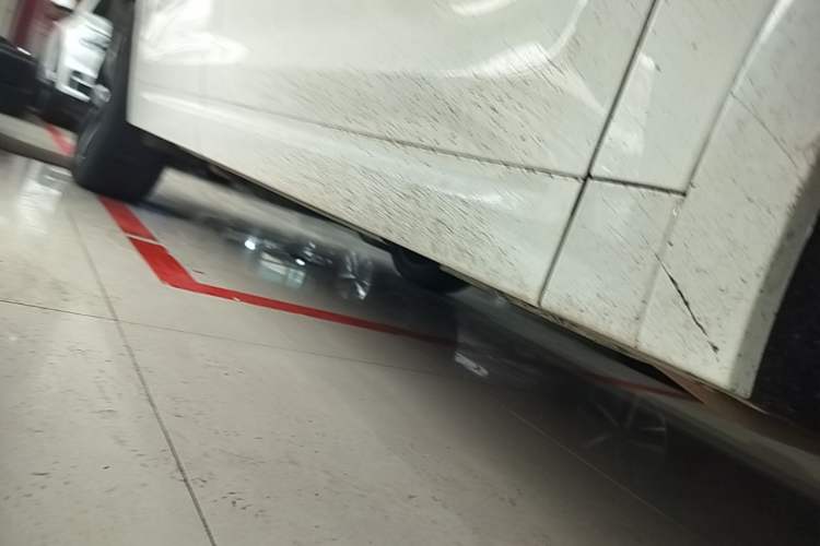 Used Li Auto L7 2023 Max model Right Side Sill