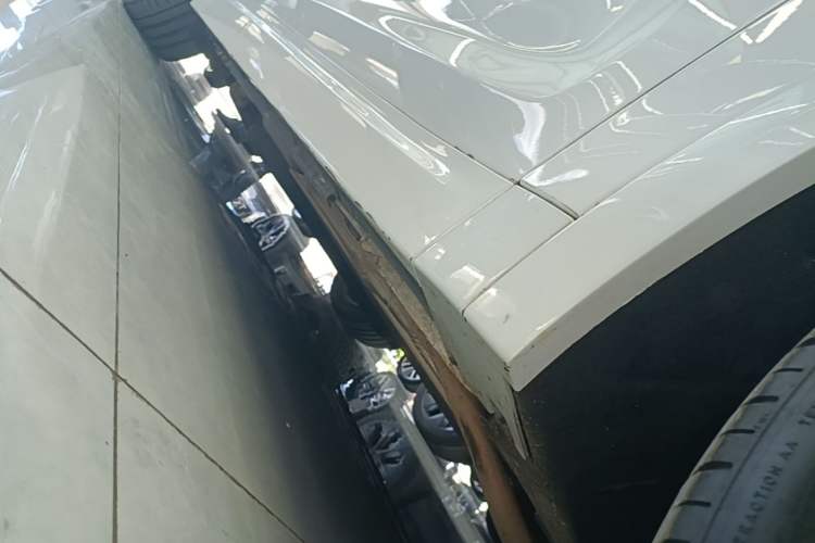 Used Li Auto L7 2023 Pro Model Right Side Sill