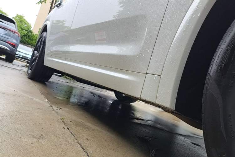 Used Li Auto L7 2023 Pro Model Right Side Sill