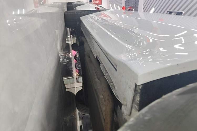 Used Li Auto L7 2023 Pro Model Right Side Sill