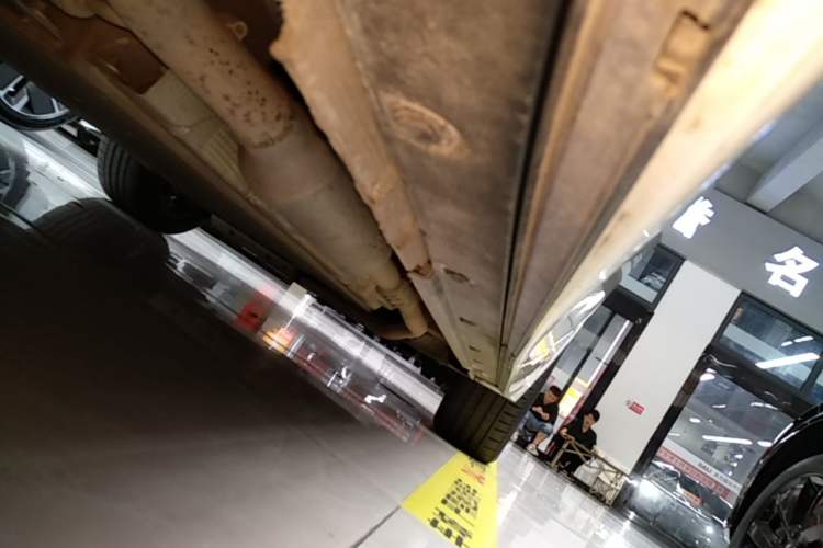 Used Li Auto L7 2023 Pro Model Right Side Sill