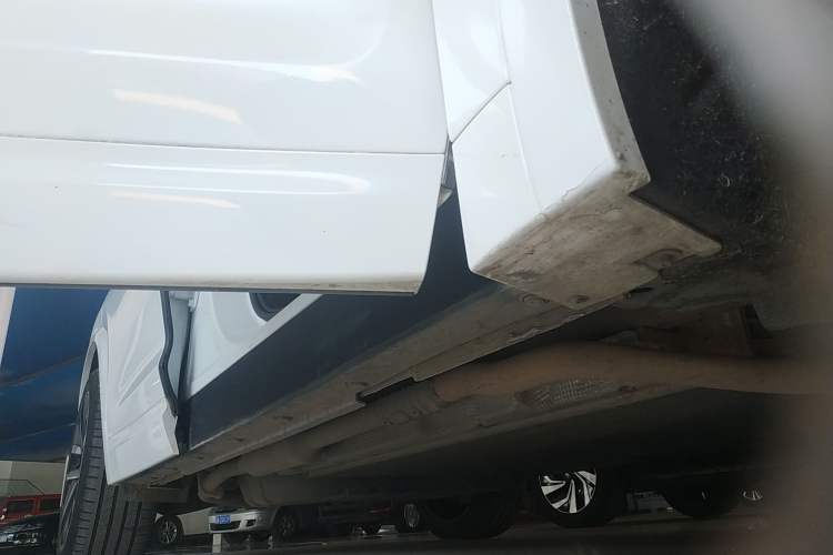 Used Li Auto L7 2023 Air model Right Side Sill