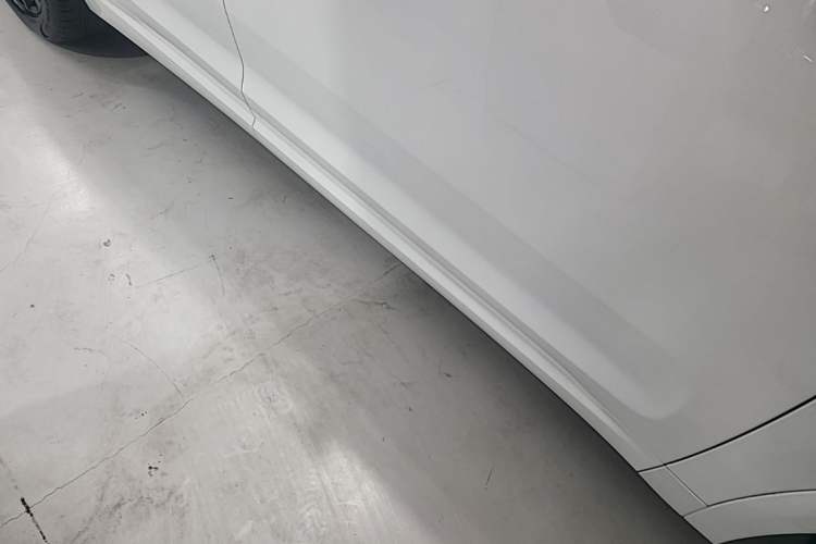 Used Li Auto L7 2023 Pro Model Right Side Sill