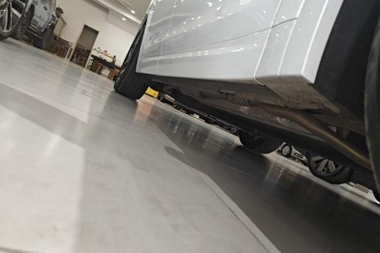 Used Li Auto L7 2023 Pro Model Right Side Sill