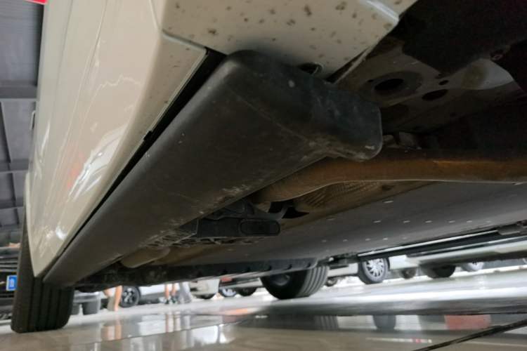 Used Li Auto L7 2023 Max model Right Side Sill