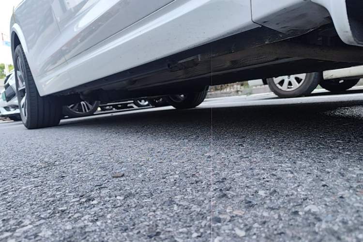 Used Li Auto L7 2023 Air model Right Side Sill
