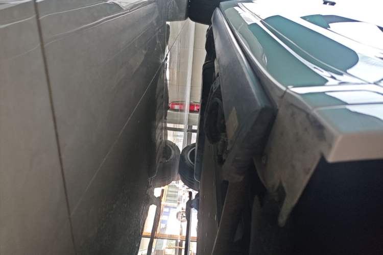 Used Li Auto L7 2023 Pro Model Right Side Sill