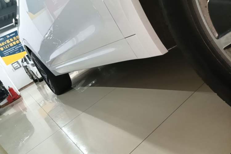 Used Li Auto L7 2023 Pro Model Right Side Sill