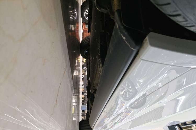 Used Li Auto L7 2023 Pro Model Right Side Sill