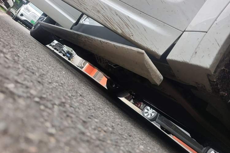 Used Li Auto L7 2023 Pro Model Right Side Sill