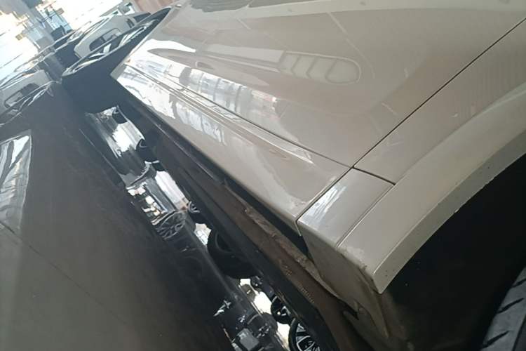 Used Li Auto L7 2023 Pro Model Right Side Sill