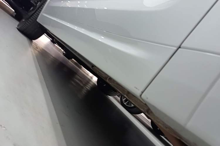 Used Li Auto L7 2023 Pro Model Right Side Sill