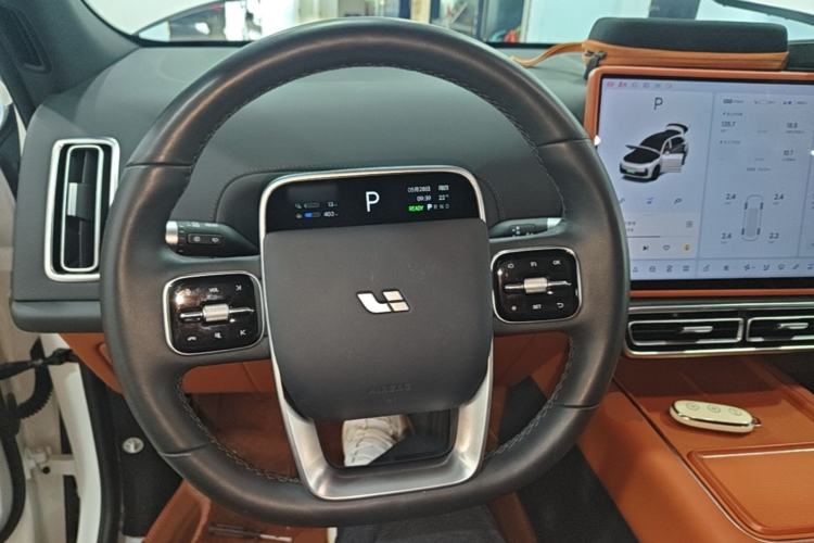 Used Li Auto L7 2023 Pro Model Steering Wheel