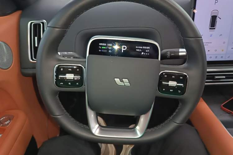 Used Li Auto L7 2023 Pro Model Steering Wheel