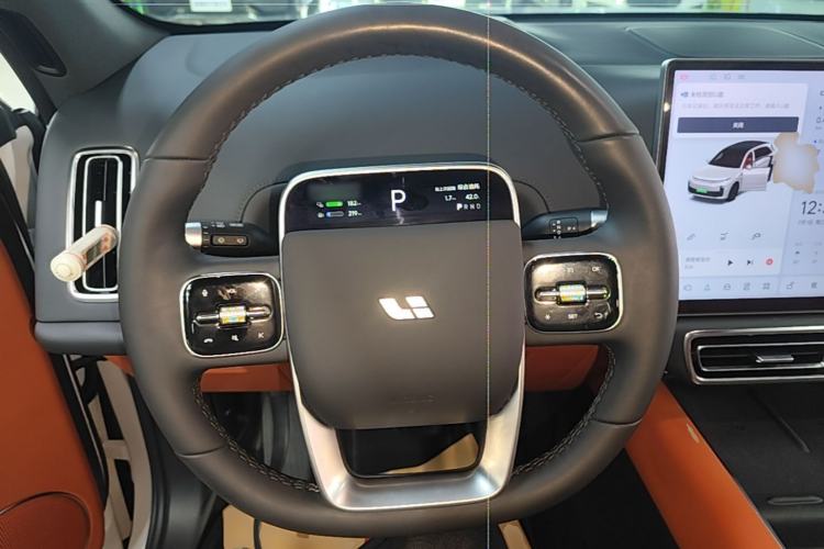 Used Li Auto L7 2023 Pro Model Steering Wheel