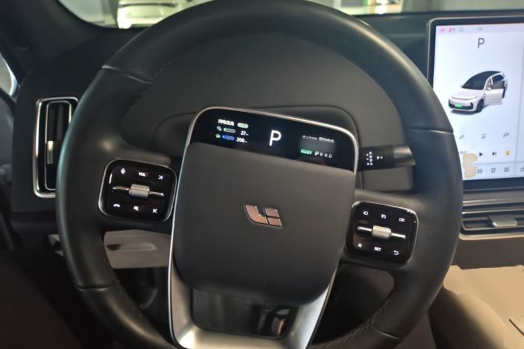 Used Li Auto L7 2023 Pro Model Steering Wheel