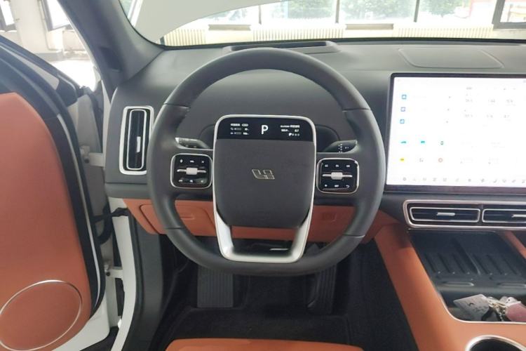 Used Li Auto L7 2023 Pro Model Steering Wheel