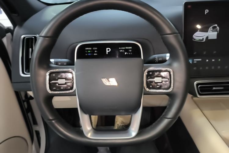 Used Li Auto L7 2023 Pro Model Steering Wheel