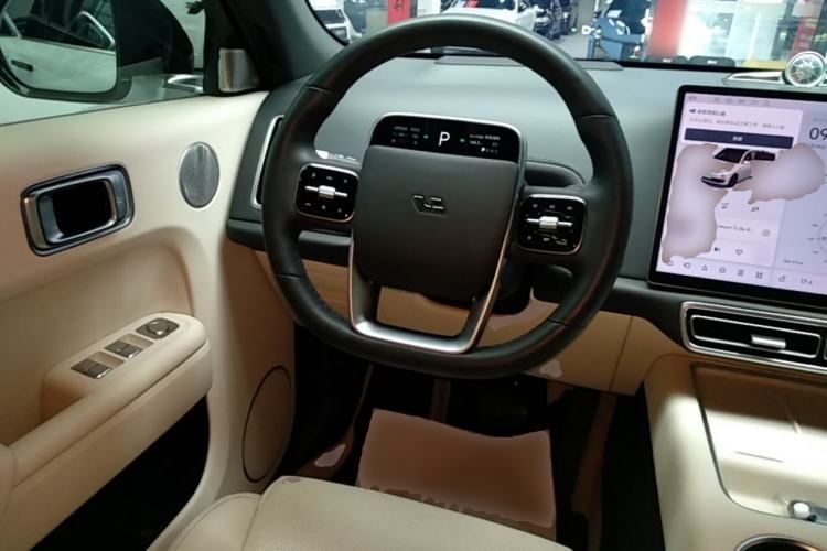 Used Li Auto L7 2023 Pro Model Steering Wheel
