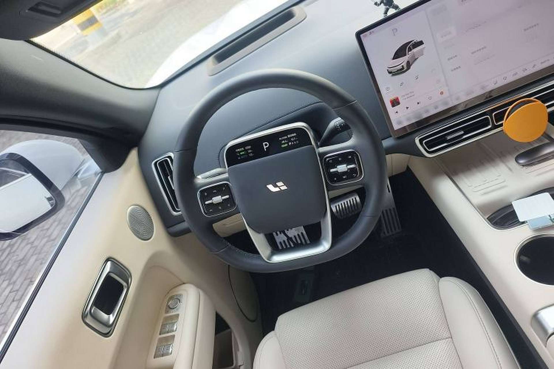 Used Li Auto L7 2023 Pro Model Steering Wheel
