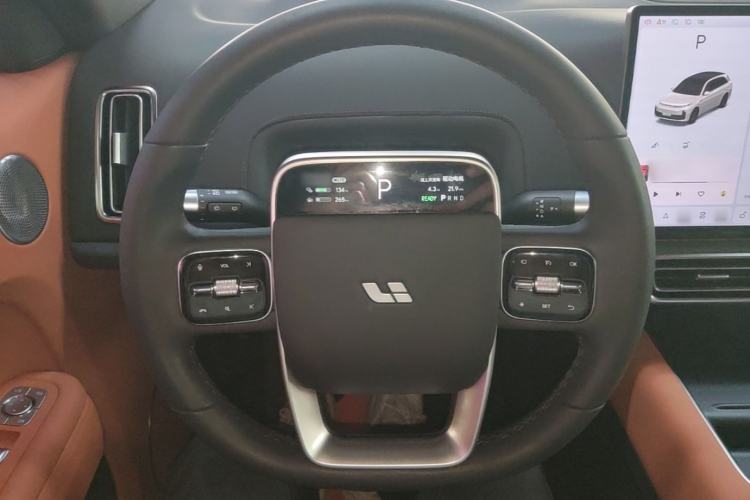 Used Li Auto L7 2023 Pro Model Steering Wheel
