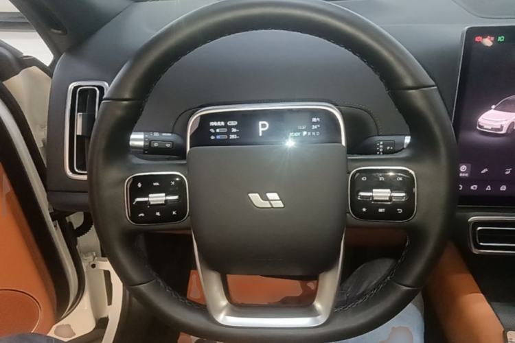Used Li Auto L7 2023 Pro Model Steering Wheel