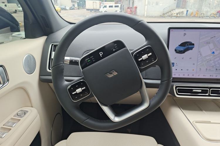 Used Li Auto L7 2023 Pro Model Steering Wheel