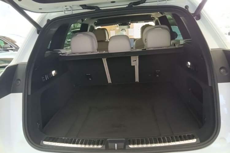 Used Li Auto L7 2023 Pro Model Trunk