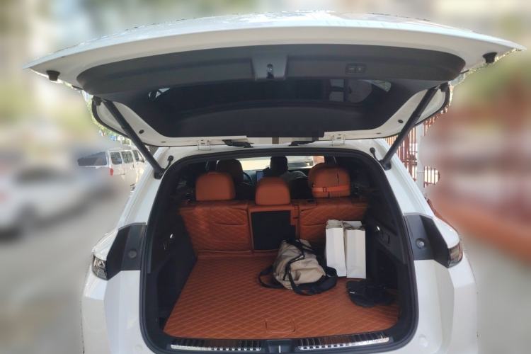 Used Li Auto L7 2023 Pro Model Trunk