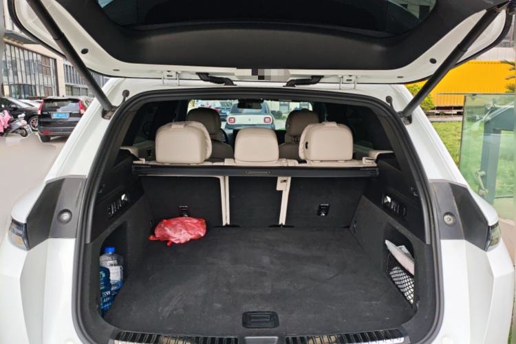 Used Li Auto L7 2023 Pro Model Trunk
