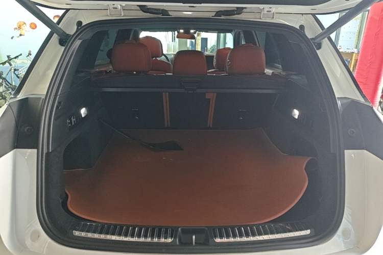 Used Li Auto L7 2023 Pro Model Trunk
