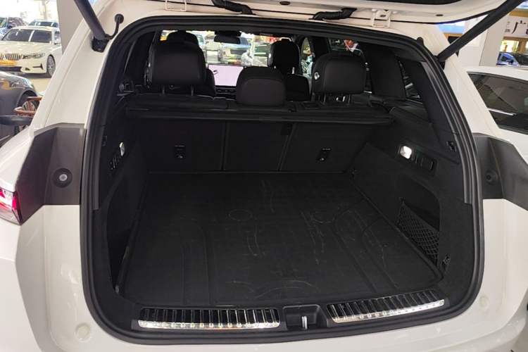 Used Li Auto L7 2023 Max model Trunk