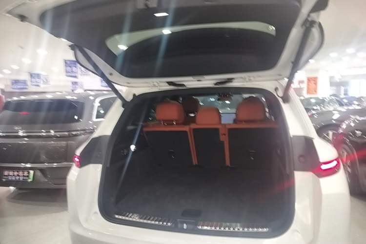 Used Li Auto L7 2023 Pro Model Trunk