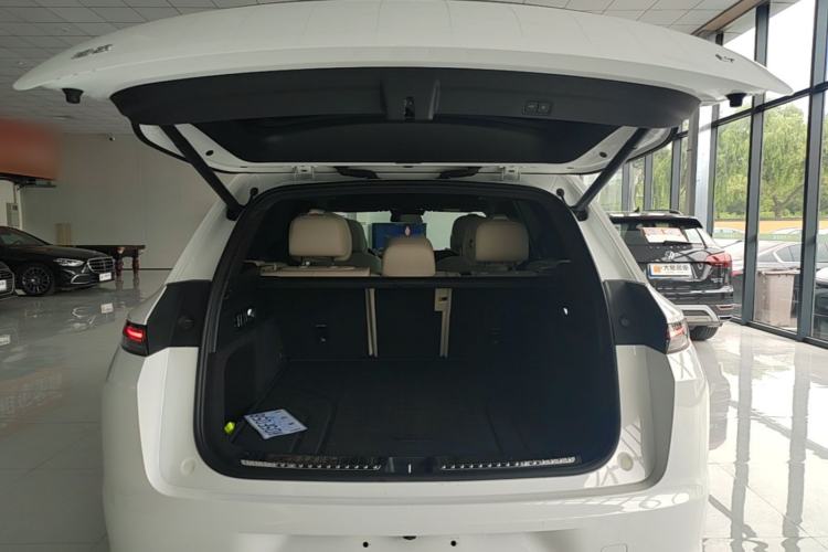 Used Li Auto L7 2023 Pro Model Trunk
