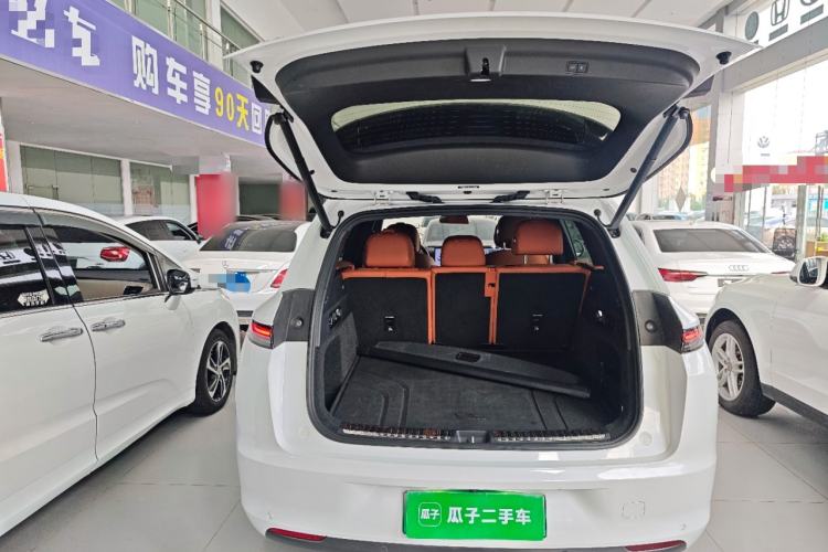 Used Li Auto L7 2023 Pro Model Trunk