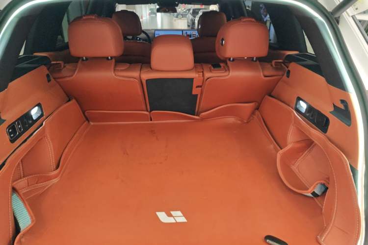 Used Li Auto L7 2023 Pro Model Trunk