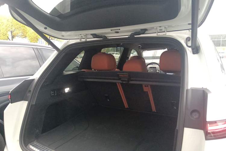 Used Li Auto L7 2023 Air model Trunk