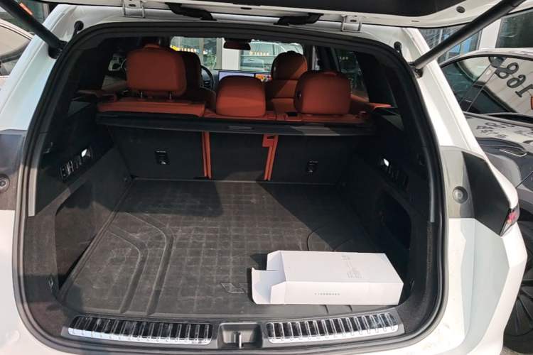 Used Li Auto L7 2023 Pro Model Trunk