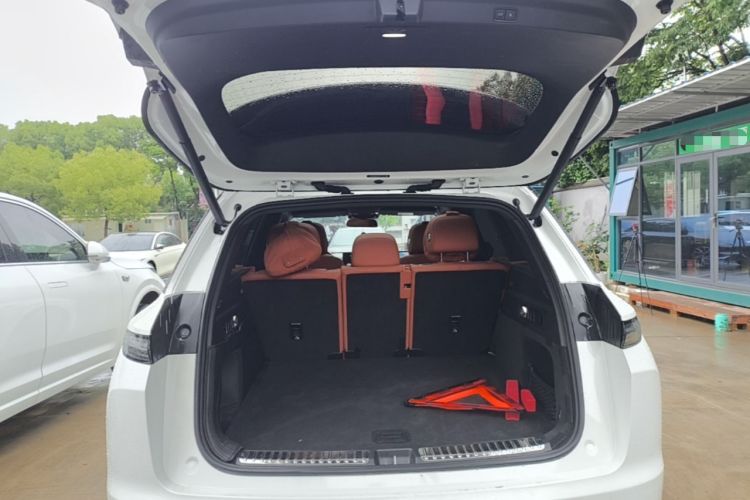 Used Li Auto L7 2023 Pro Model Trunk