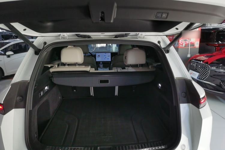 Used Li Auto L7 2023 Pro Model Trunk