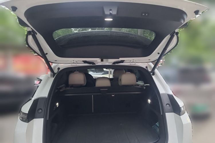 Used Li Auto L7 2023 Pro Model Trunk