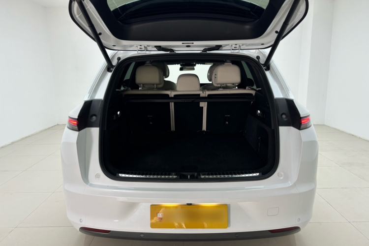 Used Li Auto L7 2023 Max model Trunk