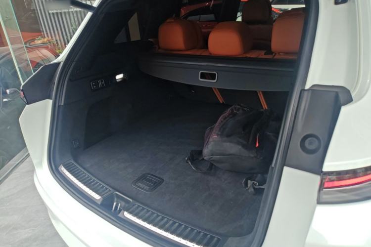 Used Li Auto L7 2023 Pro Model Trunk
