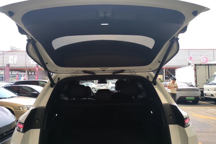 Used Li Auto L7 2023 Pro Model Trunk