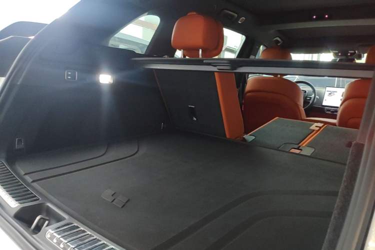 Used Li Auto L7 2023 Air model Trunk