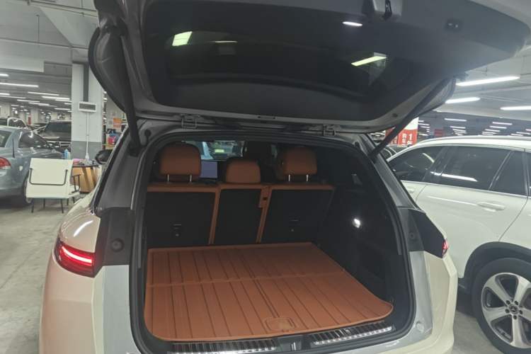 Used Li Auto L7 2023 Max model Trunk